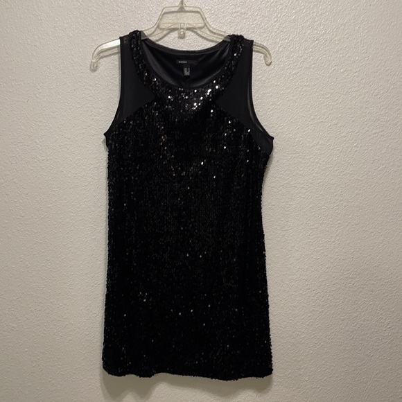 Short black Dress - Picture 2 of 6